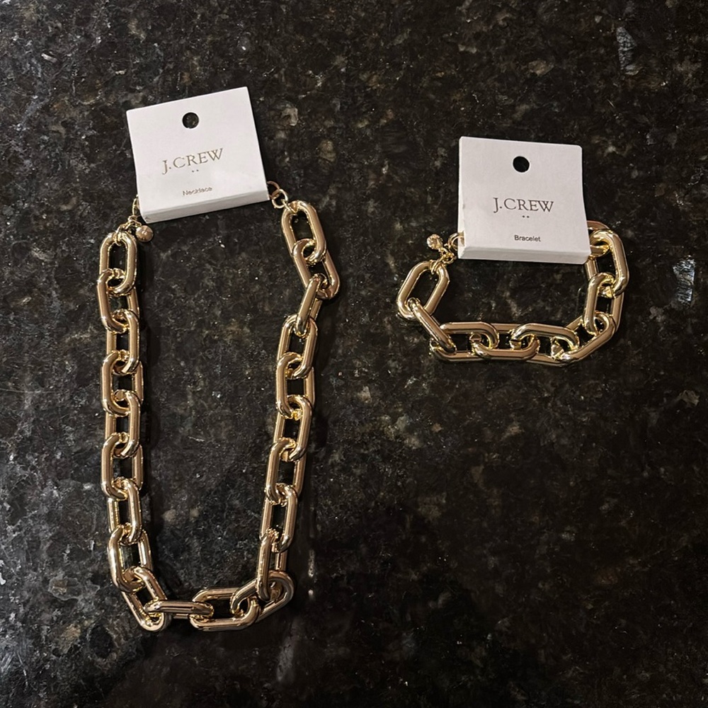 ✨BRAND NEW✨ J Crew chunky gold necklace and bracelet